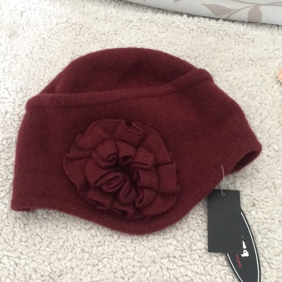 Wool Hat - Picture 1 of 4